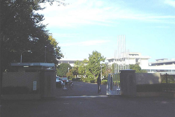 ▲ 日도쿄에 있는 조총련계 조선대학교. ⓒ위키피디아 공개사진-RFA 관련보도 화면캡쳐