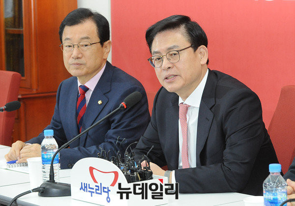 ▲ 새누리당 정우택 원내대표가 당의 차기 비대위원장으로 인명진 목사를 지목했다. ⓒ뉴데일리 이종현 기자