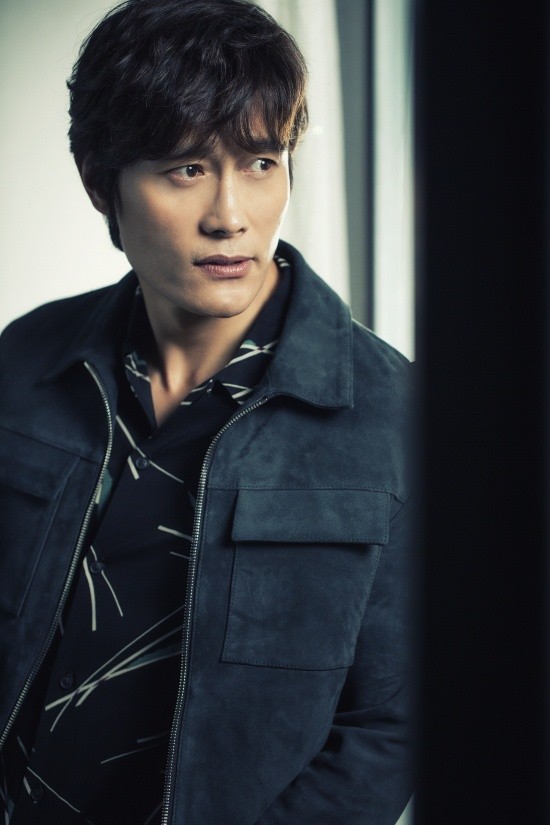 ▲ '연기 마스터' 배우 이병헌이 영화 '마스터'에서 희대의 사기범 진현필로 분해 화제를 모으고 있다.  ⓒ 뉴데일리