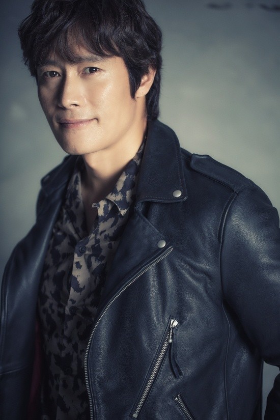 ▲ '연기 마스터' 배우 이병헌이 영화 '마스터'에서 희대의 사기범 진현필로 분해 화제를 모으고 있다.  ⓒ 뉴데일리