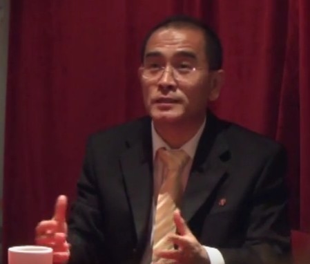 ▲ 美국무부가 북한 김정은이 핵을 포기하지 않을 것이라는 태영호 전 주영 북한대사관 공사의 발언과 관련, 북한을 핵보유국으로 인정하지 않겠다는 기존 입장을 재확인 했다. 사진은 태영호 전 주영 북한대사관 공사.ⓒ유튜브 영상 캡쳐