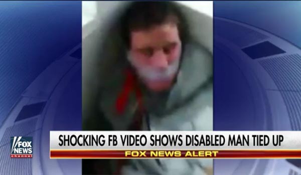 ▲ 흑인 용의자들이 페이스북으로 생중계한 고문 영상의 한 장면. ⓒ美폭스뉴스 관련보도 화면캡쳐