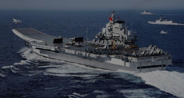 중공군이 자랑하는 항공모함 '랴오닝 호'와 호위함대. ⓒ美CISI 中군사력 평가 섹션 캡쳐