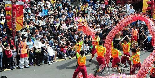 ▲ 중국 전통 무용을 선보이는 무용수들 (자료사진) ⓒ 연합뉴스
