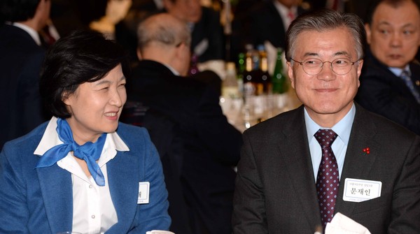 ▲ 더불어민주당 문재인 전 대표와 추미애 대표.ⓒ뉴시스