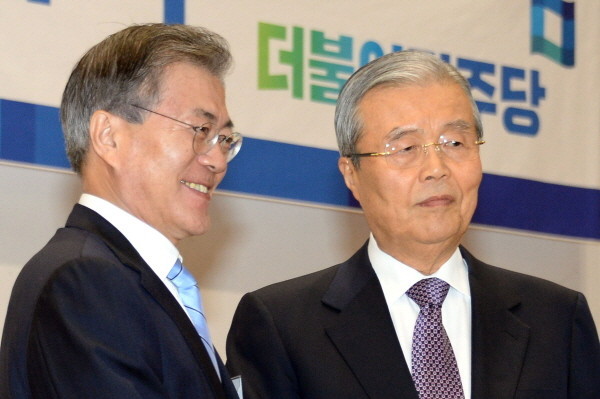 ▲ 더불어민주당 문재인 전 대표와 김종인 전 비상대책위 대표 ⓒ뉴시스 사진DB