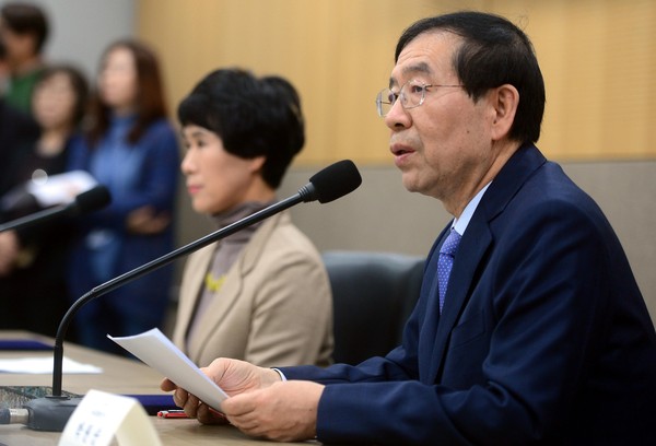 박원순 서울시장이 대선 불출마 선언 이후 2일, 첫 공식 일정을 시작했다. ⓒ뉴시스