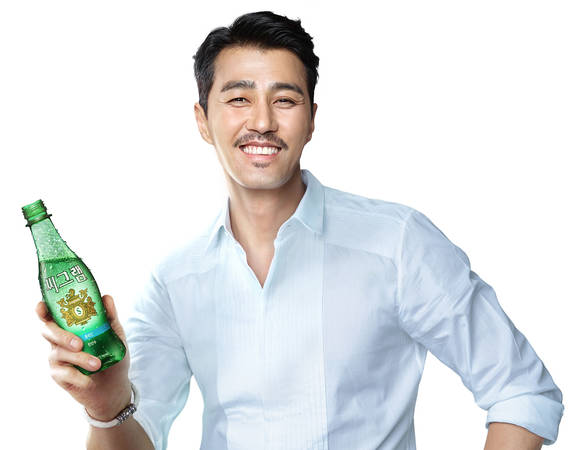 ▲ 씨그램 광고 모델 차승원. ⓒ코카콜라