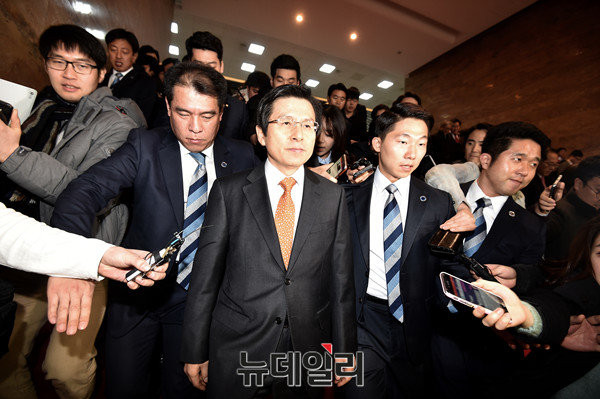 ▲ 황교안 대통령 권한대행이 7일 국회에 참석한 모습. ⓒ뉴데일리 이종현 기자