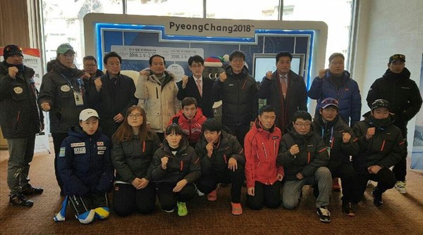 ▲ 충북도의회가 9일 평창 동계체전에 참가하는 충북선수단을 찾아 격려했다.ⓒ충북도의회