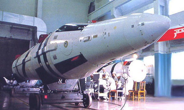 ▲ 北SLBM과 매우 흡사하다는 평가를 받는 중공군 SLBM '쥐량-1호(JL-1)'. ⓒ전미과학자협회(FAS) 홈페이지 캡쳐