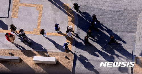 ▲ 2017학년도 1학기 개강을 앞둔 대학가에서 예비신입생을 상대로 선배들의 강압 행위 등이 논란이 되고 있다. ⓒ뉴시스