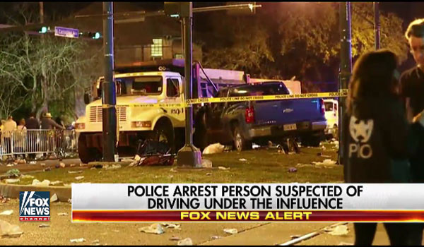 ▲ 지난 25일(현지시간) 뉴올리언스 마르디 그라스 축제에서의 '트럭 폭주' 사건 현장. ⓒ美폭스뉴스 당시보도 화면캡쳐