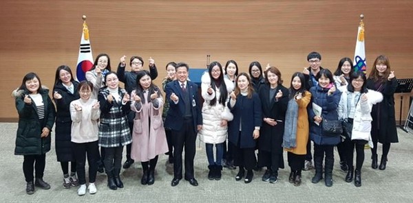 ▲ 충북교육청이 28일 원어민 중국어 보조교사들에 대한 환영회를 가졌다.ⓒ충북교육청