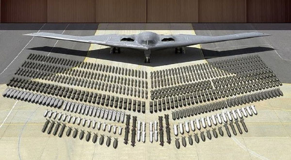 ▲ B-2 스피릿 스텔스 폭격기가 탑재할 수 있는, 다양한 종류의 무기들. ⓒ유튜브 소개영상 화면캡쳐