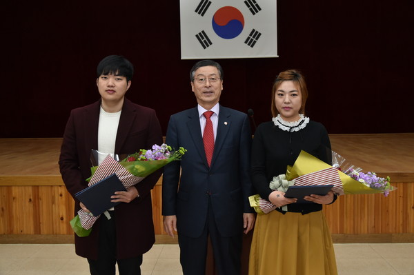 ▲ 청송군(군수 한동수)은 지난 3일 청송군농업기술센터에서 농업전문인력 양성을 위해 제14기 청송사과친환경대학 입학식을 개최했다.ⓒ청송군