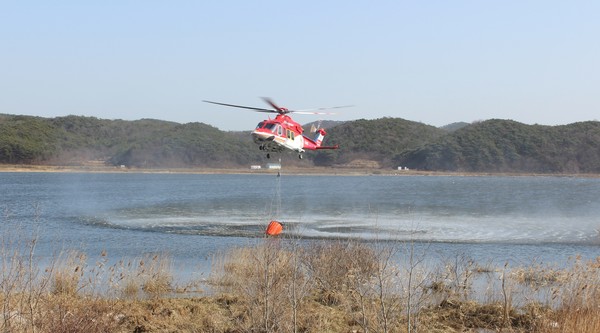 ▲ 충남소방본부 헬기 훈련장면.ⓒ충남소방본부