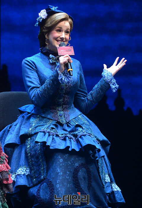 ▲ 극중 엠마 역을 맡은 린지 블리븐(Lindsey Bliven) ⓒ 뉴데일리 공준표