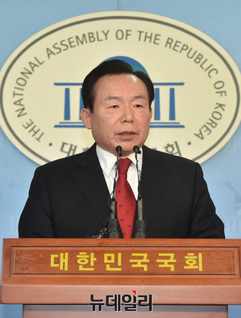 ▲ 이인제 전 최고위원. ⓒ뉴데일리 이종현 기자