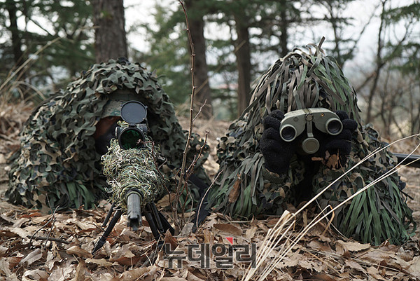 ▲ 신형 K11 저격총을 운영중인 특공대원들 ⓒ태상호 기자