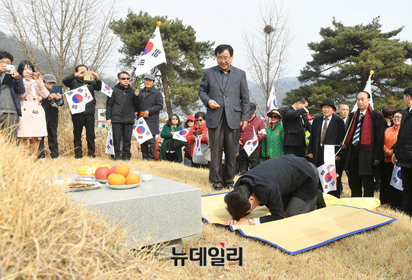 자유한국당 김진태 의원. 그는 20일 그의 조부가 있는 경북 성주를 방문했다. ⓒ뉴데일리 정상윤 기자