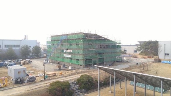 ▲ 충북 청주시 오창과학산업단지 증설사업이 22일 현재 75%의 공정률을 나타내며 원활히 진행되고 있다.ⓒ청주시