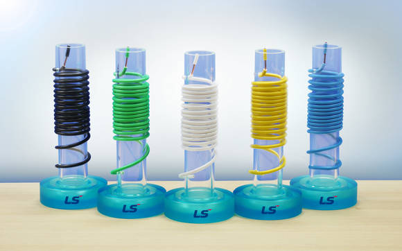 ▲ LS전선은 시공이 간편한 친환경 옥내용 전선인 HFIX+(HFIX 플러스)를 출시하고 건설사와 전기공사업체 등을 대상으로 본격 마케팅에 나섰다. ⓒ LS전선