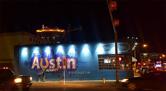 ▲ SXSW 환영 벽화가 그려진 거리ⓒ뉴데일리경제