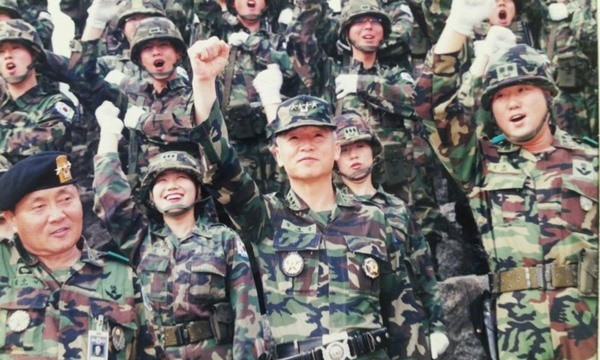남재준 대선 후보의 육군참모총장시절 모습.ⓒ남재준 페이스북