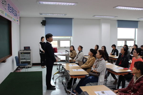 ▲ 의성군은 지역 내 학부모 대상 창의적 인재양성을 위한 ‘헤브루타 교육’을 오는 5월26일까지 운영한다.ⓒ의성군