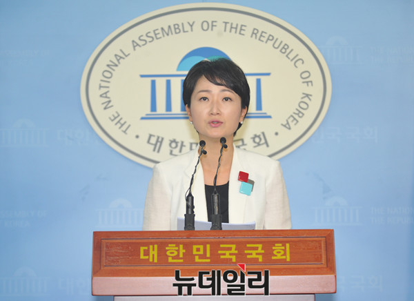 ▲ 5일 정치권에 따르면 더불어민주당 이언주 의원이 6일 민주당을 탈당하고 국민의당에 입당할 것으로 알려지면서 정치권의 이목이 쏠린다. ⓒ뉴데일리 이종현 기자