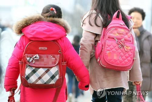 ▲ 등교하는 초등학생 ⓒ 연합뉴스