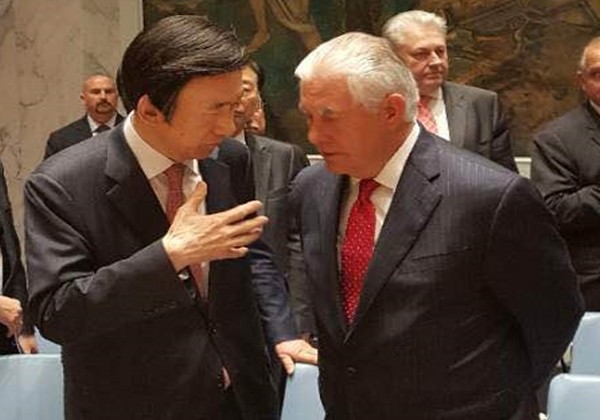 ▲ (왼쪽부터) 윤병세 장관, 렉스 틸러슨 美국무장관.ⓒ외교부