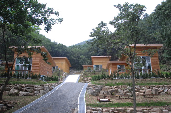 ▲ 좌구산휴양림 숙박시설.ⓒ증평군