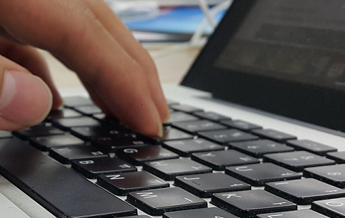 ▲ 2017학년도 1학기 전국 4년제 사이버대의 '교원 강의 담당비율'은 평균 41%로 일반대학(65.8%)보다 낮은 수준을 기록했다. ⓒ뉴데일리