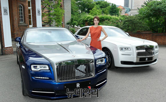 ▲ 롤스로이스는 한국만을 위한 특별한 맞춤 제작 모델 '비스포크 컬렉션 포 코리아' 2대를 공개한다고 15일 밝혔다.ⓒ이기륭 기자