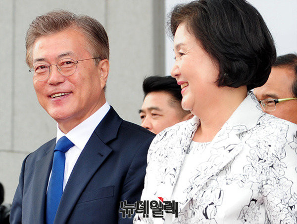 ▲ 문재인 대통령과 김정숙 여사.(자료사진) ⓒ공동사진취재단