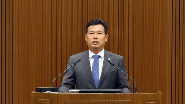 ▲ 김원식 의원이 22일 5분 발언을 하고 있다.ⓒ세종시의회