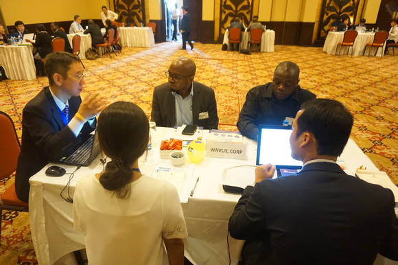 ▲ 한국전력은 이달 15일부터 19일까지 탄자니아와 에티오피아에서 중소기업 10곳과 수출촉진회를 열고 2228만불의 수출 상담 실적을 거뒀다. ⓒ 한국전력