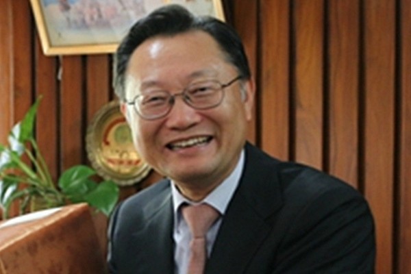 ▲ 문재인 대통령은 1일 국정원 1차장에 서동구, 2차장에 김준환, 3차장에 김상균을 임명했다. 사진은 서동구 駐파키스탄 대사.ⓒ駐파키스탄 한국대사관 홈페이지 캡쳐