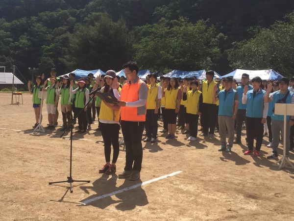 ▲ 충북교육청 본청직원 350여명이 3일 학생종합수련원에서 지원 한마음 체육대회를 가졌다.ⓒ충북교육청