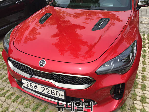 ▲ 기아자동차 프리미엄 스포츠 세단 '스팅어'.ⓒ뉴데일리
