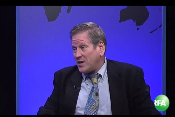 ▲ 북한에 억류됐다 혼수상태로 17개월 만에 석방된 美대학생 오토 웜비어 씨 소식이 알려지면서 국제인권단체가 철저한 진상파악 및 책임추궁을 촉구하고 나섰다. 사진은 국제인권단체 ‘휴먼라이츠워치(HRW)’의 필 로버트슨 아시아담당 부국장.ⓒ美'자유아시아방송(RFA)' 인터뷰 영상 화면캡쳐