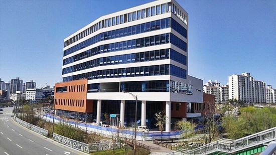 ▲ 농협 충북본부 성화동 신사옥.ⓒ농협 충북본부