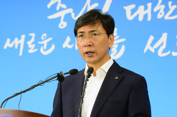 ▲ 안희정 지사가 22일 가뭄대책에 대한 기자회견을 하고 있다.ⓒ충남도