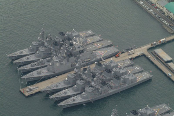 ▲ 日해상자위대의 이지스 호위함들. 일본은 향후 탄도미사일 요격이 가능한 이지스 구축함을 8척 보유한다는 계획을 세웠다. ⓒ美글로벌 시큐리티 화면캡쳐..