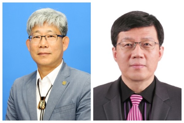 ▲ 장학관으로 선발된 김성근(왼쪽), 이동갑씨.ⓒ충북교육청