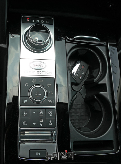 ▲ 랜드로버 '올 뉴 디스커버리'.ⓒ이기륭 기자