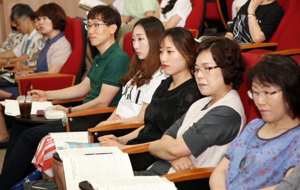 ▲ 7일 충북교육청에서 열린 ‘2017년 충북교육정책 포럼’ 모습.ⓒ충북교육청