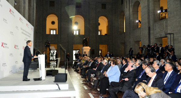 ▲ 함부르크 G20 정상회의 참석 차 독일을 찾은 문재인 대통령이 베를린에서 새 정부의 대북전략구상을 발표하고 있다. ⓒ뉴데일리 DB.